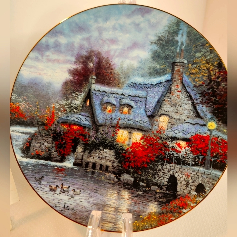Knowles Olde Thomashire‎ Mill vintage decorative collectible ceramic plate